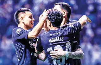En la Noche de Brujas, Cruz Azul venció 3-0 al Puebla en el Estadio Cuauhtémoc, con lo que evitó trucos y se llevó tres dulces puntos que lo catap