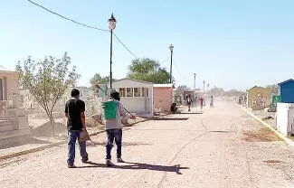 Se espera que el día de hoy, las personas continúen arribando pero en mayor grado
