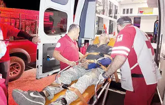 Un hombre en situación de calle identificado como Isaías García, de 46 años de edad, resultó gravemente herido luego de ser golpeado por tres jóvenes.