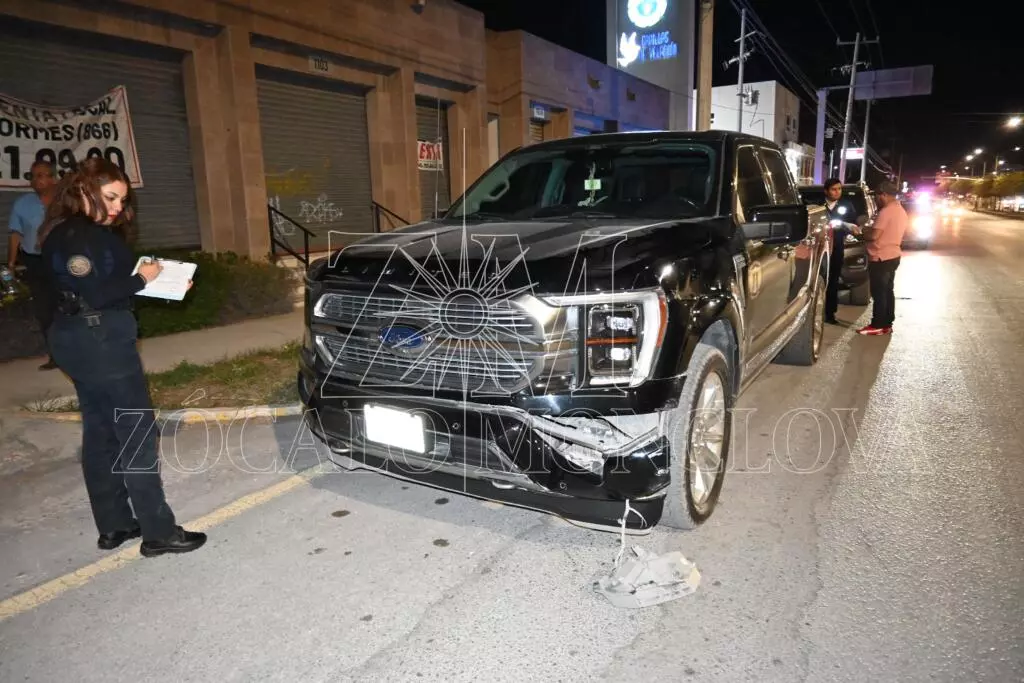 Elementos de la Policía de Tránsito y Control de Accidentes acudieron al lugar para tomar conocimiento de los hechos y realizar el peritaje correspondiente.
