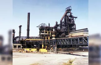 Altos Hornos de México reconoció haber captado en siete meses 64 millones de pesos pero justificó el gasto en erogaciones obligatorias y esenciales