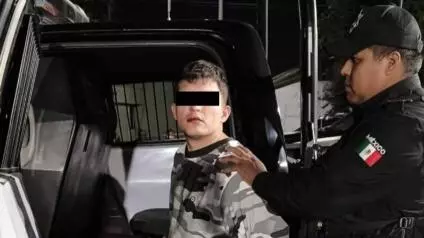 Un joven relacionado con siete atracos a mano armada y el despojo de una camioneta fue detenido por la Policía de Monterrey