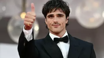 El actor australiano confesó que, tras filmar El stand de los besos, agotó sus ahorros en Los Ángeles y fue forzado a dormir en su auto apilado con