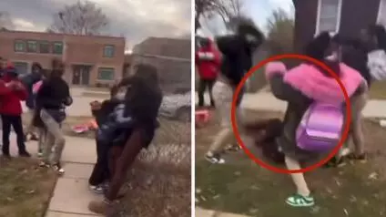 El menor de edad y su madre fueron interceptados a las afueras de su escuela 