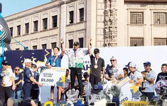 El monclovense fue el primero en cruzar la meta en la Carrera 5K Coahuila Seguro