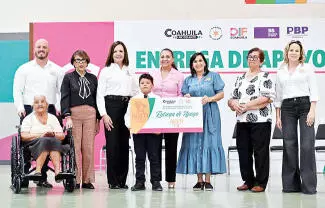 Se otorgaron 141 aparatos funcionales, 192 becas ADETI y prótesis mamarias, para beneficiar a familias de la Región Centro