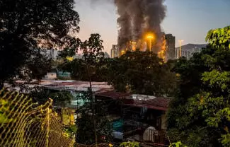 Un número indeterminado de personas permanecen atrapadas, según fuentes citadas por el diario hongkonés South China Morning Post