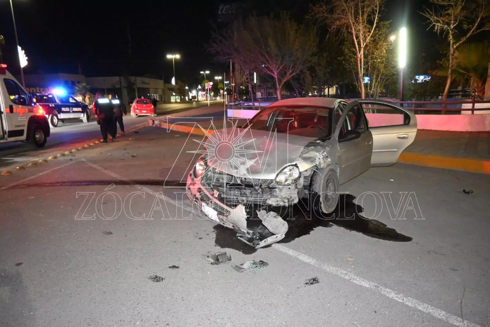 El impacto dejó ambos vehículos en pérdida total y movilizó a cuerpos de emergencia y autoridades viales.