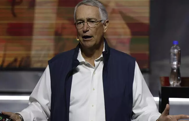 Cerca el Gobierno federal los sitios de apuestas propiedad de Ricardo Salinas Pliego