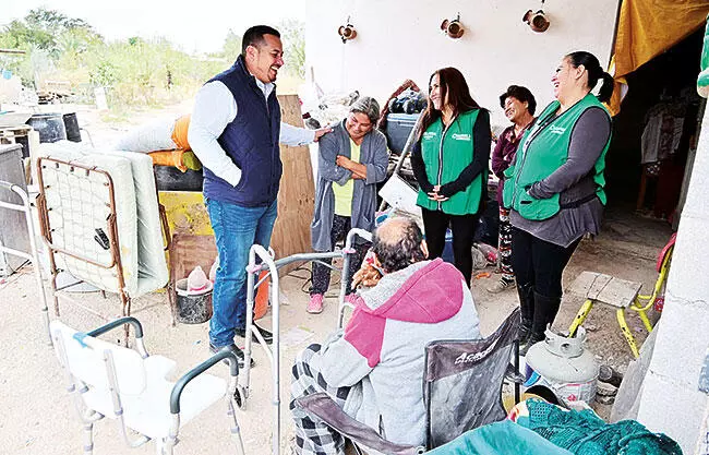 Visitó distintos sectores como ejidos para entregar personalmente aparatos ortopédicos solicitados por la ciudadanía