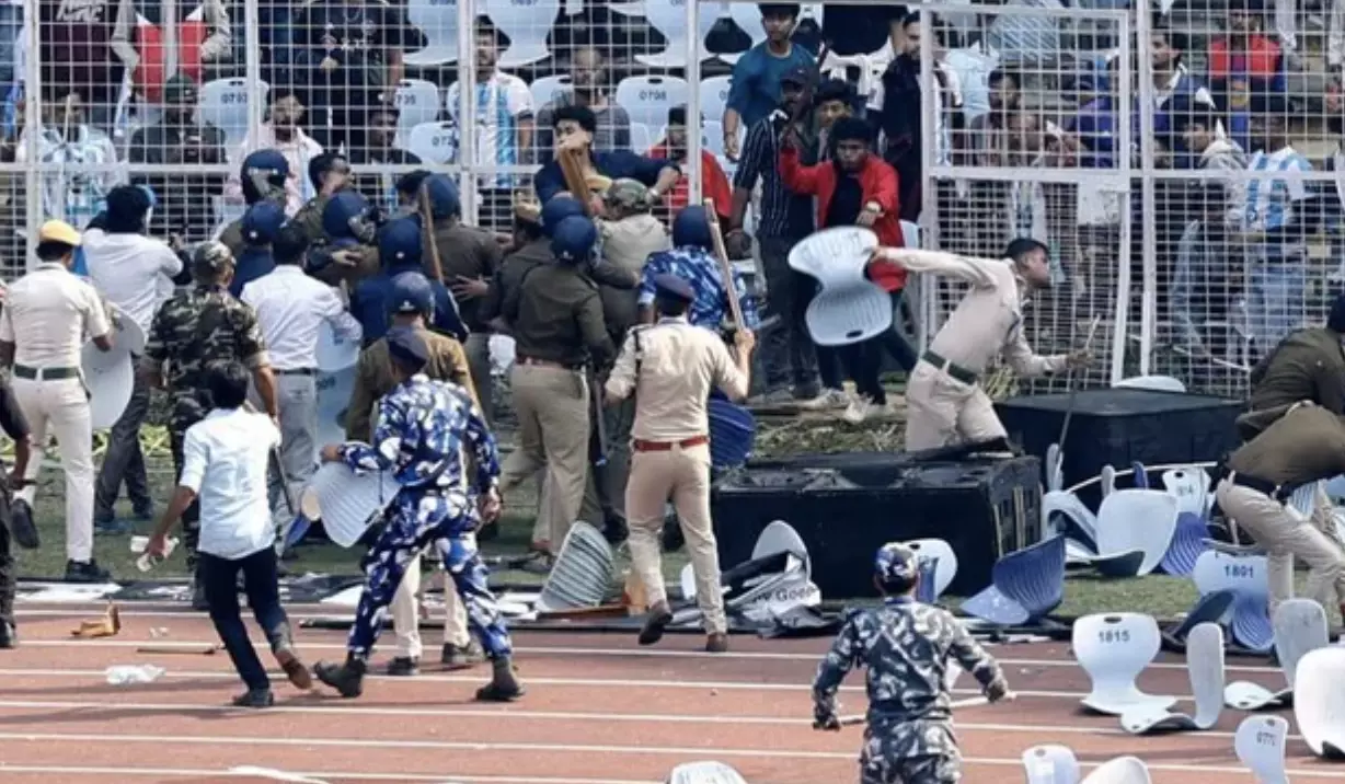 Como parte de una gira internacional, Messi visitó Calcuta pero las cosas no salieron como se esperaba.