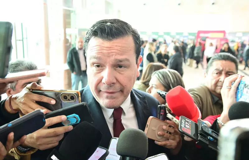 En cuanto a la estrategia de reportes ciudadanos a través del número telefónico 844-675-9809, el fiscal reveló cifras significativas desde su implementación.