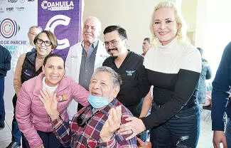 En el Hospital General “Héctor Hugo Martínez Tijerina”, se llevó a cabo el retiro de parches a 190 pacientes beneficiados con la Jornada de Cirugías de Cataratas.