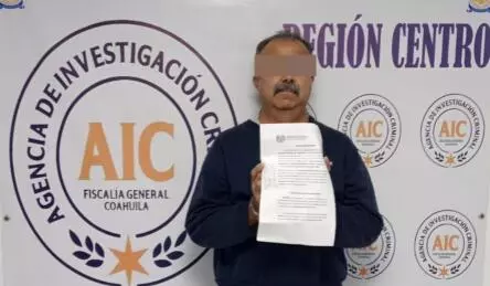 Tras ingresar al domicilio, los agentes lograron asegurar y detener al sospechoso, quien fue trasladado ante las autoridades correspondientes para det