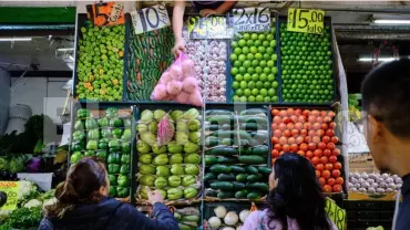 La inflación se ubicó en 3.80% en noviembre, superó la estimación de 3.70% de analistas y se ubicó por encima del registro de 3.57 por ciento de octubre.