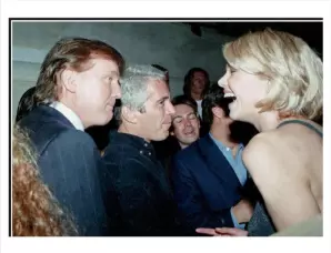 Los demócratas en el Congreso han desclasificado una veintena de fotos inéditas del archivo del pedófilo Jeffrey Epstein. ¿Uno de los protagonista