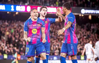 El Futbol Club Barcelona culminará 2025 como líder de LaLiga Española