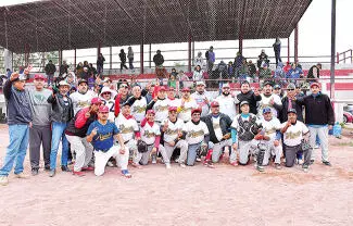 Por segunda temporada la novena emplumada se proclama campeón del Grupo Uno de la Liga Recreativa