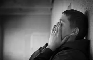 La temporada vacacional, el ocio y el clima frío, pueden aumentar la tristeza, la ansiedad y la depresión en niños y jóvenes