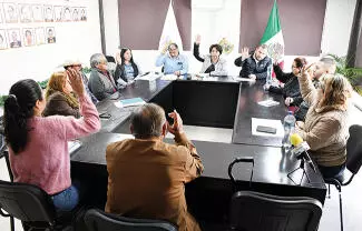 Con 8 votos a favor y 2 en contra quedó aprobada la Ley de Egresos del 2026 en el municipio de Nadadores.