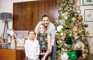 El Alcalde, acompañado de su familia, reiteró su compromiso de seguir trabajando en equipo por todas las familias monclovenses