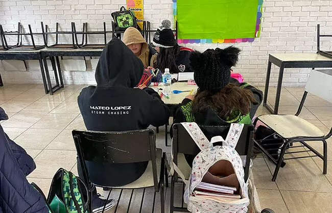 Suspenderán clases por onda gélida en el Norte y Centro de Coahuila; en Sureste y Laguna recorrerán horarios