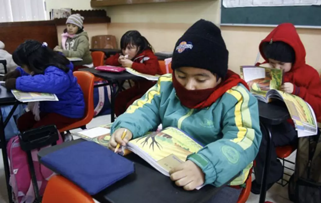 Pega tormenta invernal a Coahuila; ordenan suspensión de clases en Región Norte