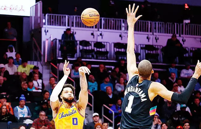 Los Hornets de Charlotte se mantuvieron firmes