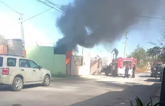 No se pudo evitar que la vivienda quedara consumida totalmente por el fuego