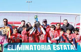 Con una victoria 2-0 sobre Santos Lala, se coronaron en la Categoría 2015 del Estatal de Futbol