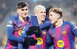 El Barcelona derrotó de visita 4-2 al Slavia Praga y buscará en la última jornada su pase directo a los Octavos. 