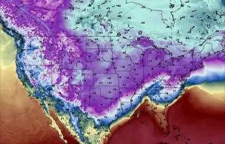 Meteorólogos explican que el fenómeno resulta del choque entre una masa de aire ártico y la humedad proveniente del Golfo de México