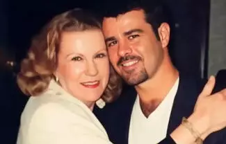 Se casó tres veces y fue un icono de la Fiesta Brava tres de sus 8 hijos siguieron los paso de sus padres en el toreo