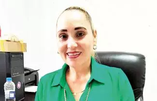 Los interesados deberán entregar su solicitud, a partir de las 8:00 de la mañana y hasta las 3:00 de la tarde, en el departamento de Fomento Económico ubicado en Presidencia Municipal.