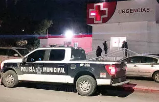 Una oficial de Seguridad Pública Municipal presentó un malestar repentino mientras cumplía con su jornada de vigilancia.
