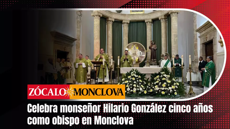 La celebración eclesiástica se realizó al mediodía, a la que acudió una gran cantidad de personas que han apoyado al obispo en las acciones realizadas en beneficio de la comunidad.