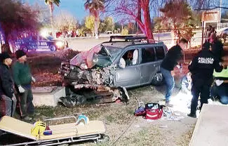 El exceso de velocidad y el estado de ebriedad fueron factores determinantes en una fuerte volcadura registrada la tarde de ayer.