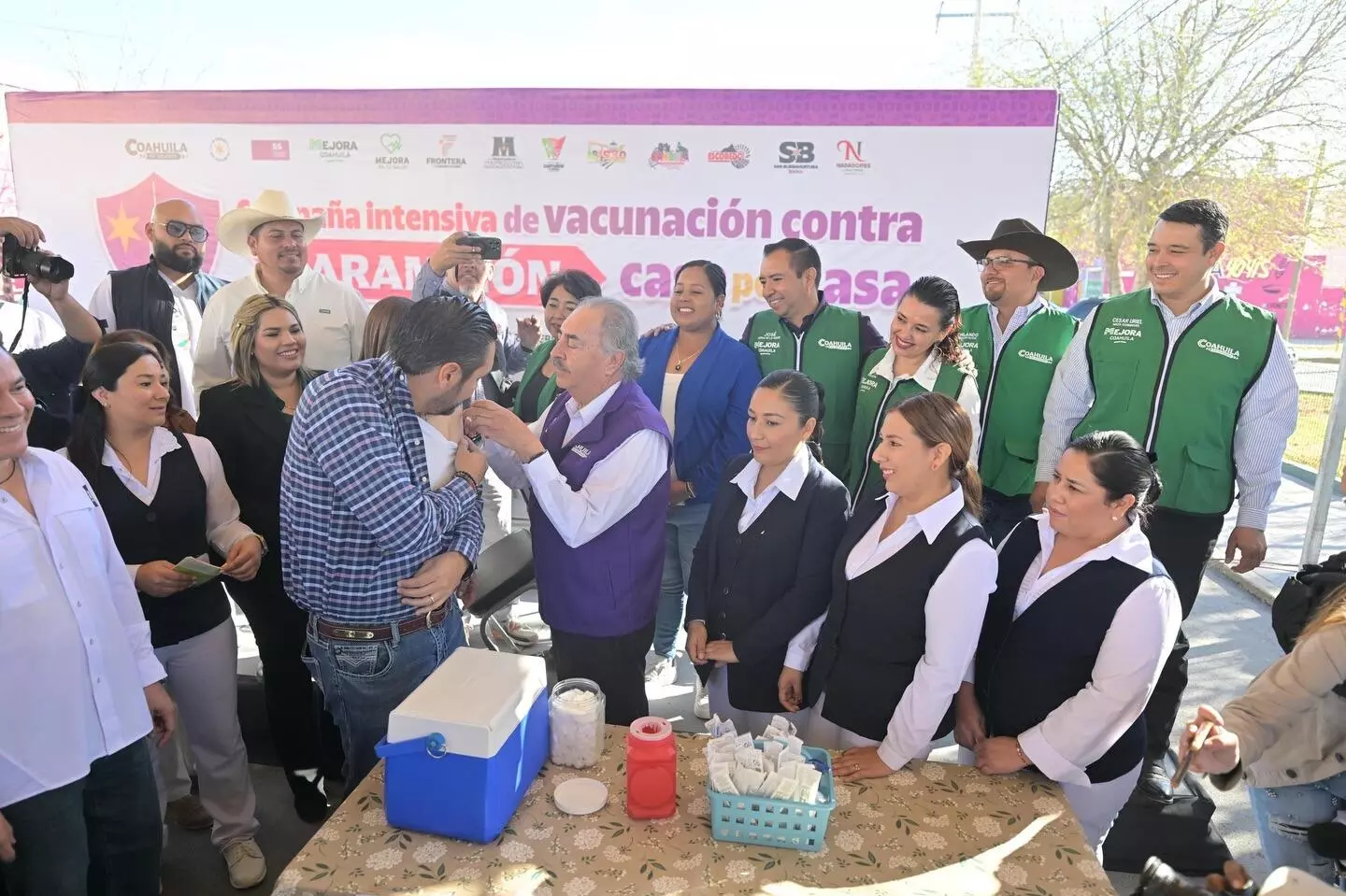 El municipio de Frontera dio inicio este martes a una campaña intensiva de vacunación contra el sarampión que recorrerá casa por casa las colonias