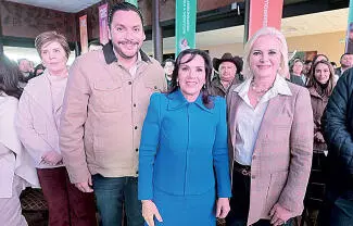 En el evento se destacó la labor coordinada del DIF estatal con los municipios, a través de programas que mejoran la vida de las familias