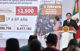 Durante la conferencia de prensa, el funcionario declaró que para la entrega de esta beca se tendrá una inversión de 418 millones 722 mil pesos