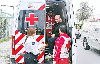 La falta de precaución provocó un fuerte accidente vial en el peligroso cruce de la avenida Acereros y la calle Acapulco.