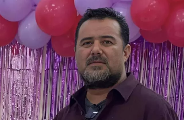 Cualquier información que ayude a localizarlo puede comunicarse al teléfono 866 142 1275.