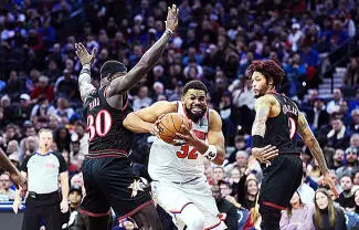 Los New York Knicks vencieron anoche a los Philadelphia 76ers por paliza de 138-89