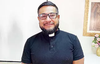 Padre Antonio Coss invita a todos los ciudadanos a tener un amor verdadero