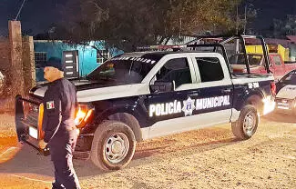 Una reunión que parecía transcurrir en ambiente festivo terminó en un violento altercado durante la madrugada del lunes.