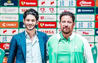 El Santos Laguna presentó a Omar Tapia, su nuevo estratega para lo que resta del Clausura 2026 de la Liga MX. 
