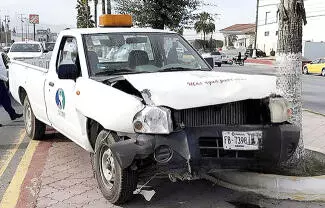 La unidad propiedad de Simas quedó con severos daños