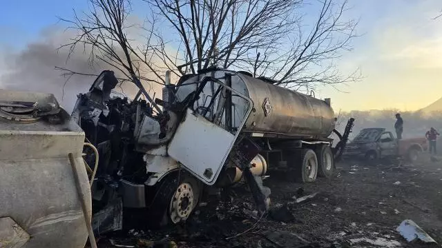 La pipa quedó completamente consumida por el fuego