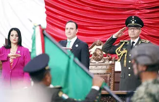 Desde el Congreso del Estado, el Gobernador preside la sesión solemne para conmemorar el 113 aniversario del Ejército Mexicano