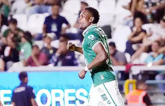 León volvió al triunfo tras pegarle 2-1 al Santos